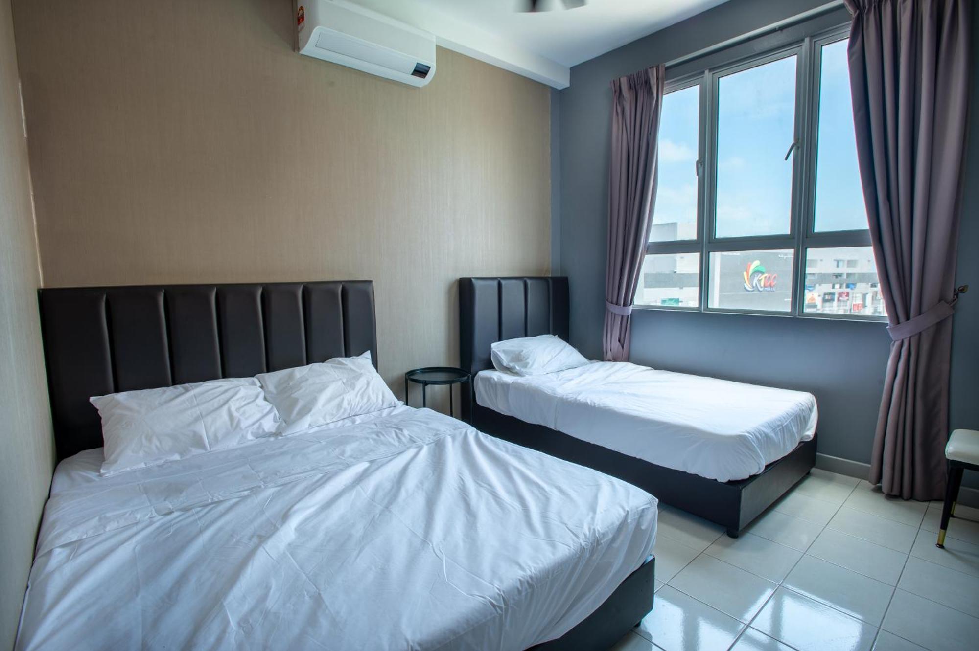 Infinity Sea View Pool Beach View 3Rooms 2Parkings Kuala Terengganu Exterior photo